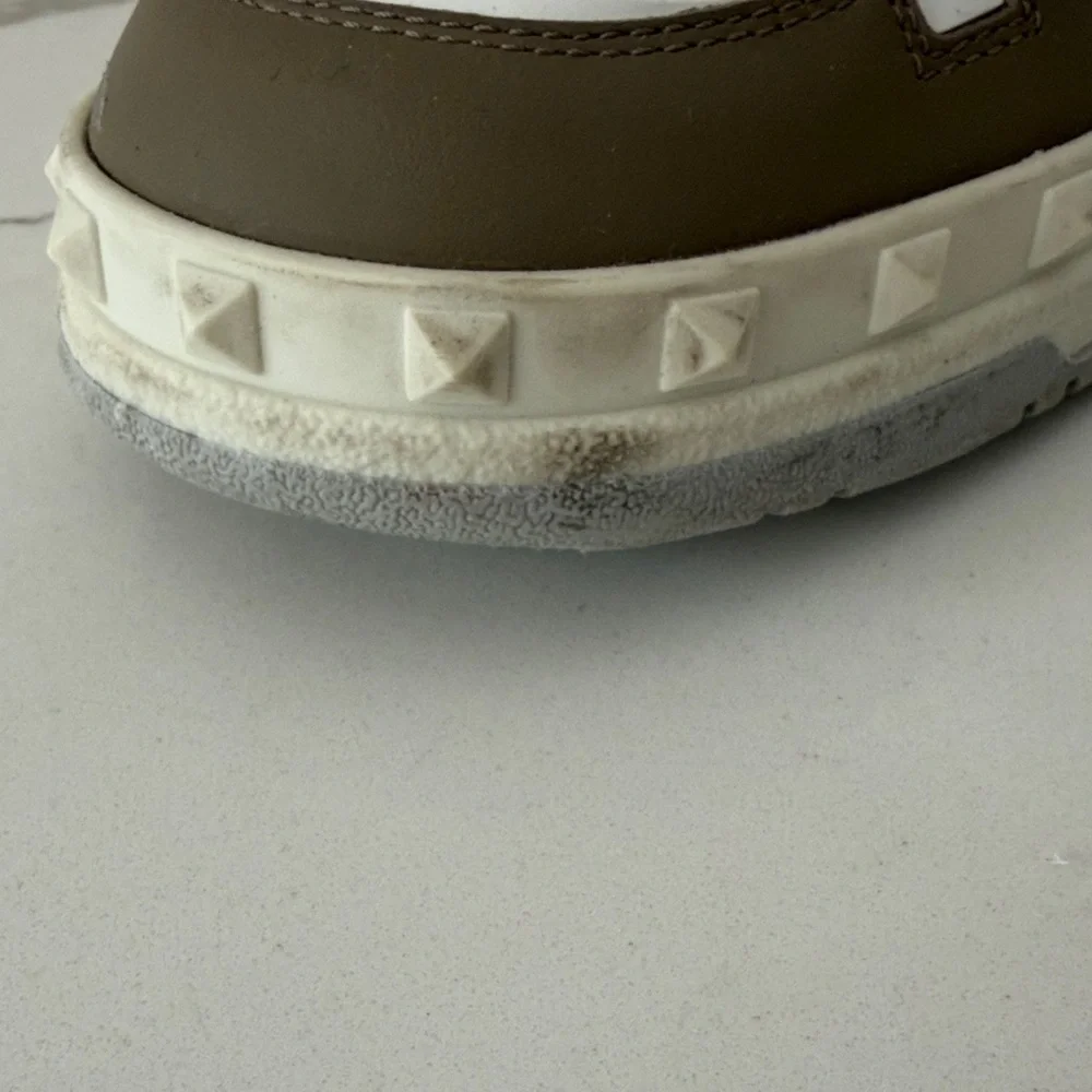 Valentino Garavani Cream and Brown/Green Casual Sneakers Size 10 - Picture 2 of 9